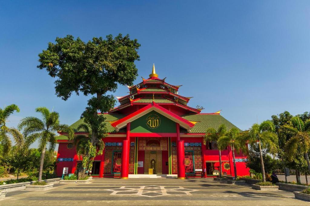 Jawa 22 Hotel And Residence Surabaya Kültér fotó