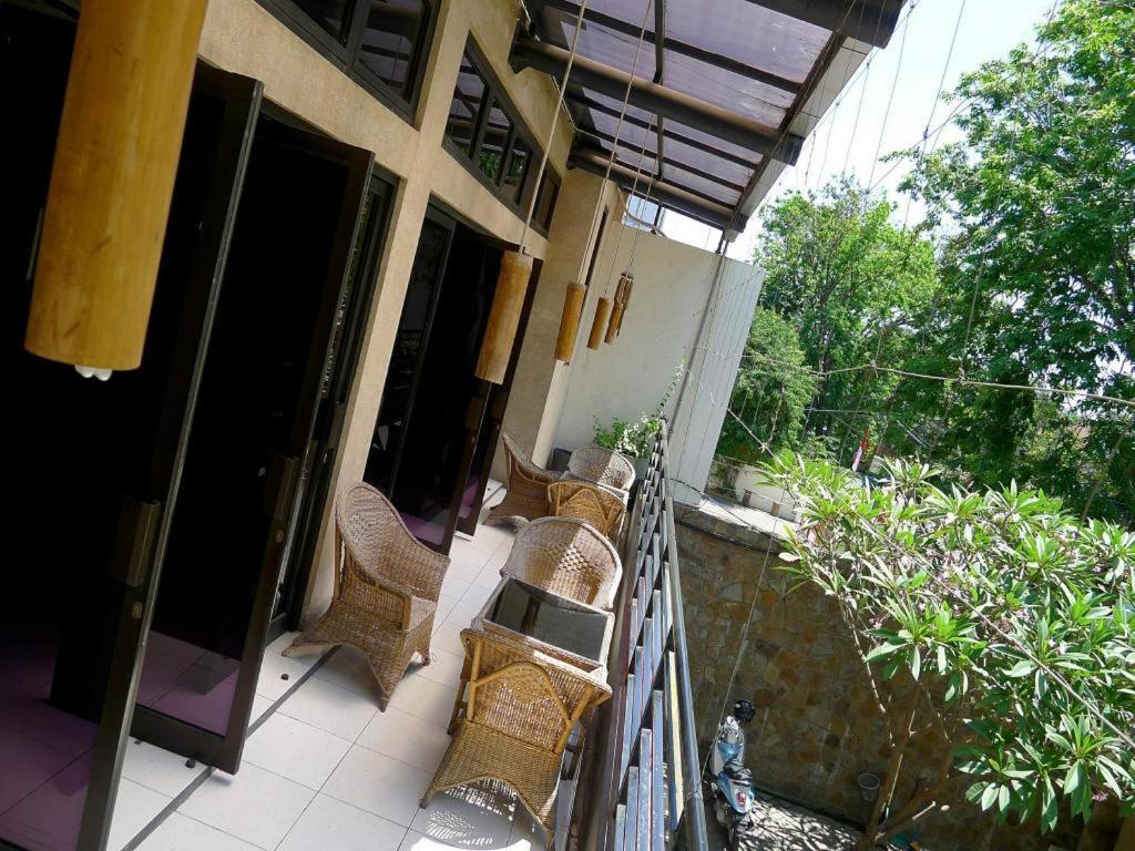 Jawa 22 Hotel And Residence Surabaya Kültér fotó
